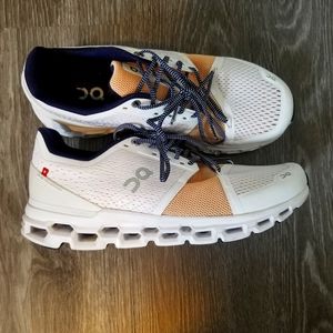 ON Running Cloud Stratus